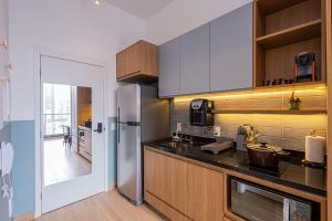 Studio espaçoso ao lado estação do metrô Brooklin