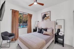 Modern Retreat in the Heart of Hollywood