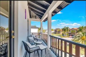 Modern Retreat in the Heart of Hollywood