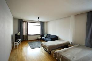 libO-apartment, Rypysuontie 74 with free parking