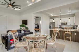 Home Gym and Sauna! Luxe Lehigh Acres Family Home