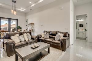 Home Gym and Sauna! Luxe Lehigh Acres Family Home