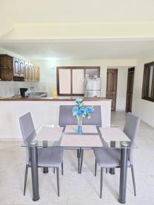 Casa completa Comodidad-Ubicación Perfecta-CarmenV