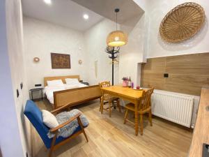 Tourist Heaven - Rustaveli McDonalds Apartment