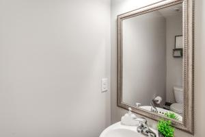 5 Mi to Sesquicentennial State Park Quiet Home