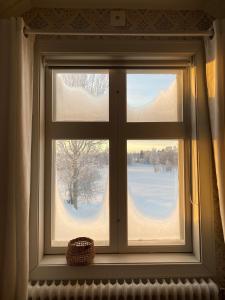 Charmig stuga på bondgård