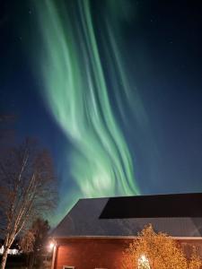 Charmig stuga på bondgård