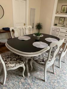 2 Bedroom Unit Off Brady St