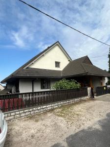 Kristály Apartmanház