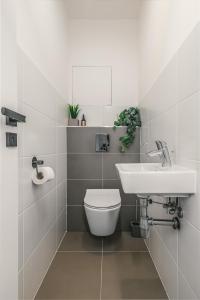 Hello Ema - moderný mestský apartmán