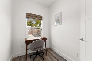 Beach House with Private Pool - Sunny Sands by Panhandle Getaways