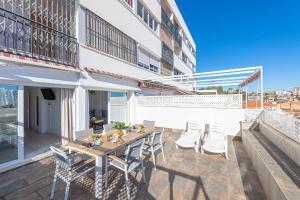 797 HOLIDAY RENTALS- Piso a 2 min de la playa con amplia terraza