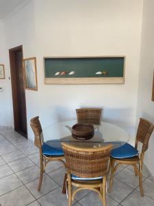 Casa na Martim de Sá, com piscina 100m praia