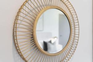 The Onyx Opal by Stay Local Nashville