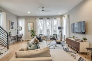 The Rooftop Retreat by Stay Local Nashville