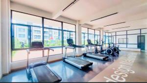 Two-Bedroom Apartment Near JKIA & SGR Free Parking & Wi-Fi By Irene