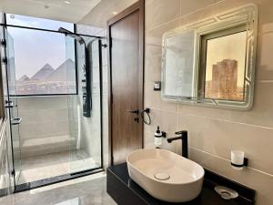 Pyramids View Stay by Lotus Signature