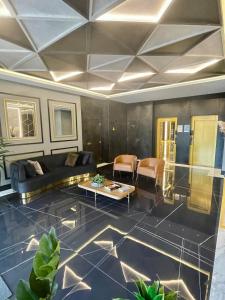 2 suítes, 2 garagens proximo ao HardRock Cafe Itapema