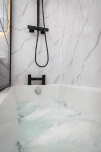 Luxury 1 bed apartment near London Bridge