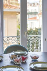 Emily 2 bedrooms 2 baths near Palais