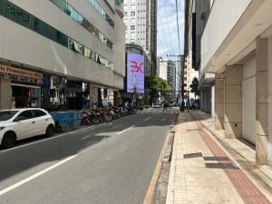 Apartamento a 100 metros da praia central em Balneário Camboriú
