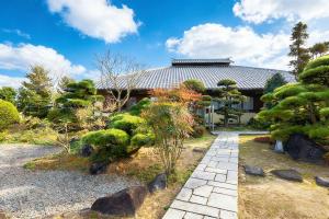 Kansai Airport Hotel Pine Villa