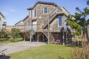 7100 - Pelican Oasis