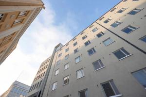 A compact studio in the city center