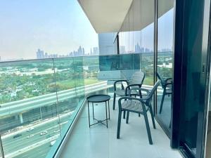 1 Residence 1BHK near Metro by Petals Holiday Homes