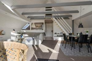 C11753-Hemmet-Horsfold-104