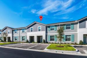 Family Paradise 5BR in Solterra Close Disney