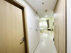 Profile Residency Studio near Dubai Stadium by Petals Holiday Homes
