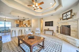 Hot Tub, Game Room and Lake Views by Canyon Lake