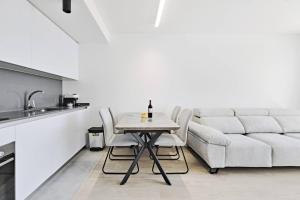 New Luxury Apartment Alicante Port Sea View Pool