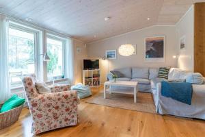 KAL839-Moensteras-Mannegrundsvaegen-9