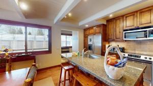 Villager Condo 1242