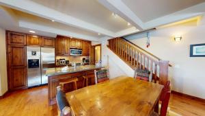 Villager Condo 1242