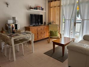 Costa Adeje apartamento con piscinas y parking