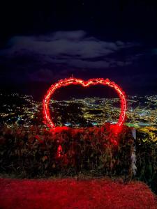 Casa con Vista Única a 10 minutos de Cuenca