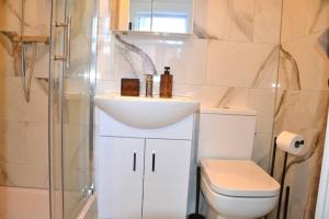 Sleek Apartment in Cosy Coventry