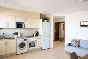 Isola Beachside Apartment