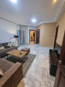 Luxe studio tunisia mall lac 2