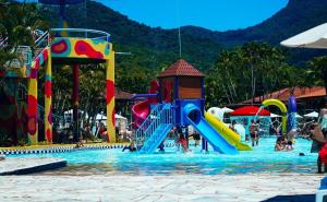 Casa simples e aconchegante - Centro de Matinhos