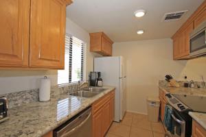 PS709 - Morning Fairway - Alice Lodging