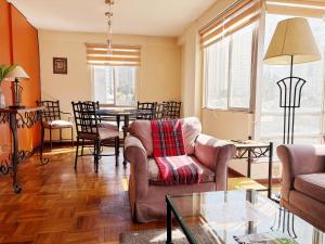 Depto soleado, acogedor en Sopocachi