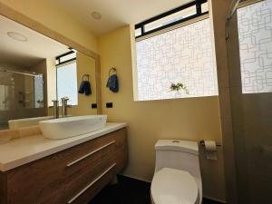 Modern Suite w Pool Republica de El Salvador