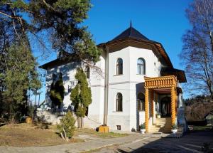 Conacul Coroana Reginei