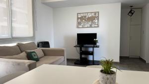 Departamento Moderno 2 Ambientes con Patio