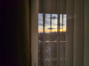 Cozy vibes in prime location