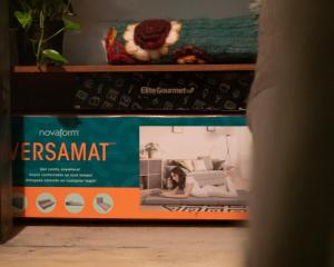 Eli Bloom - Casa Bloom -